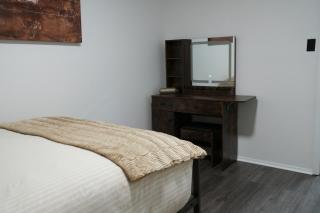 Luxury Retreat, Massage Chair, Relax & Reset - 4