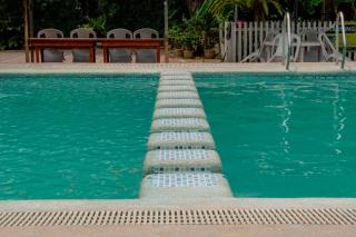 Ysidore Garden Resort - 4