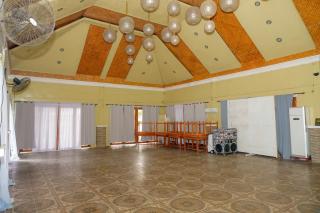 Ysidore Garden Resort - 1