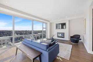 Chic 2-Bedroom Apartment on Avon River - 9