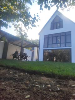 Qəçreş hous, qapalı hovuzlu villa A-frame - 1