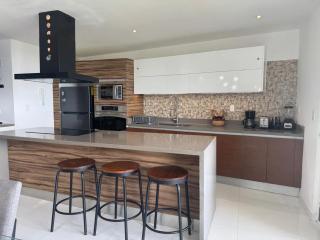 Well equipped condo with splendid sea view - 9