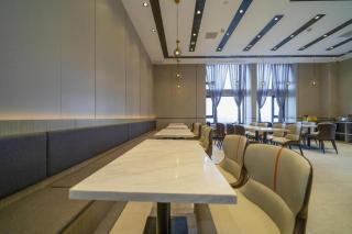 Borrman Hotel Zhangzhou Baolong Plaza - 2
