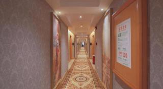 Vienna Hotel Shenzhen Qinghu Metro Station - Tiantangwei - 6