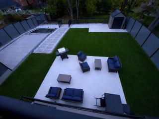 Modern 1BR Retreat Fully Furnished 30 or more Day Stays NO PETS - 9
