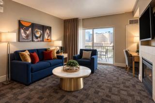 Princess Suite * Platinum Hotel with balcony Strip VIEW - 2
