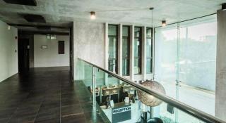 B2 Black Business and Budget Hotel - 7