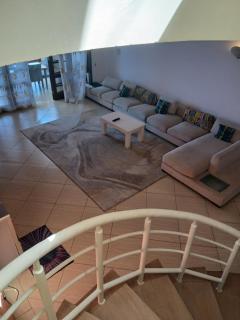 Ocean Crown Apartments - 9