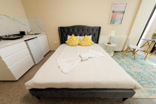 #Tiny Nest - 9