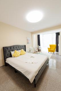 #Tiny Nest - 7