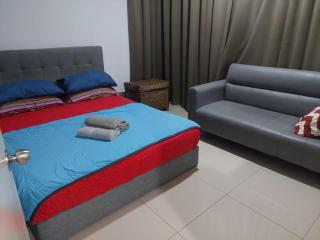 Homestay Vista Alam 1 Room Studio Shah Alam City Centre Near UITM SACC PKNS HOSPITAL AVISENA By HaideenL3A - 3