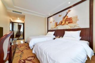 Vienna Classic Hotel Zhangzhou Longchi Center - 3