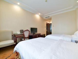 Vienna Classic Hotel Zhangzhou Longchi Center - 2