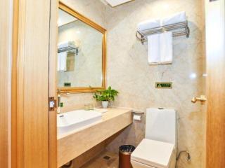 Vienna Classic Hotel Zhangzhou Longchi Center - 1