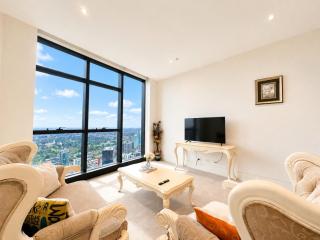 Wake Up to the Sunrise Next to Casino with Sky Pool - 9