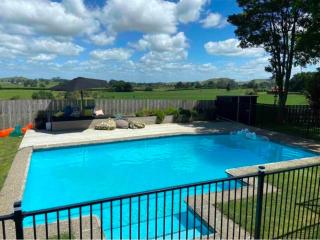 Rural Retreat in Cambridge - 6