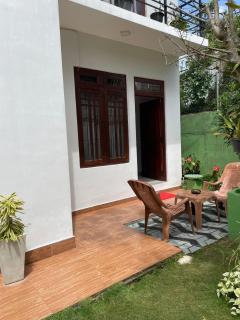 Private Guest Suite in Kandy Separate Entrance -  - 9