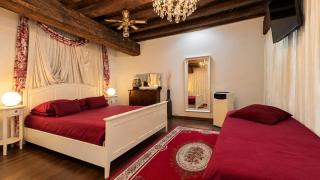 LOFT SARAGOZZA GIPSY in centro vicino a Piazza Maggiore - 0