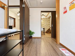 East Shin-Osaka Hotel Apartment - 3