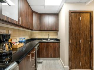 Luxurious 2BHK Sea & Dubai Eye View - 2