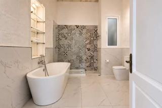 BnBNova - 2BR Duplex - Historic Old Town - 2