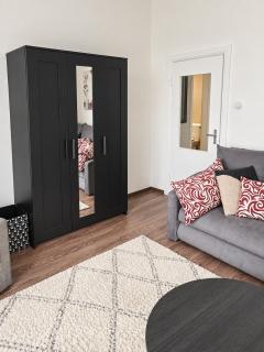 Kuninga Apartment in Old Town with Free Parking - 4