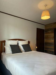 3 Bed Rustic Elm - 7