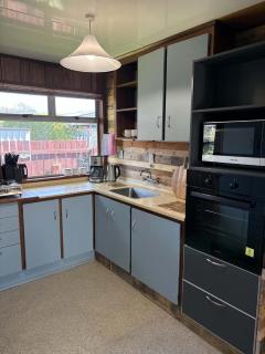3 Bed Rustic Elm - 6