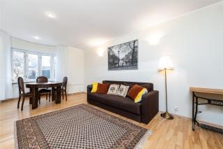 5 min from Port - free private parking - 1BR - 3