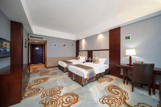 Chensheng International Hotel - Zhangjiajie Heavens Gate Branch - Close to Scenic Spot - Tour Arrangement Service - Free Self service Laundry - English speaking Butler Service - Scenic Tickets Available - 3