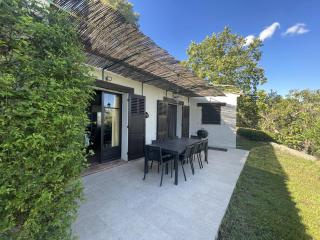 Villa provençale 4 chambres avec piscine, vue panoramique et pétanque - 8