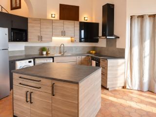 Villa provençale 4 chambres avec piscine, vue panoramique et pétanque - 3