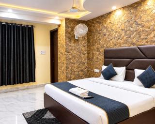 Revking--Hotel Relax Stay 2 Min Walk From Karkarduma Court Delhi Metro Station - 5