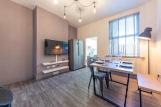 3 bedroom 2 bath beautiful Victorian house - 6