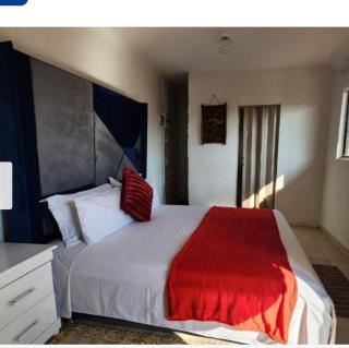 Olympia GuestHouse - 7