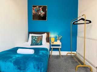 3 Bed Contractor Stay Near Stadium of Light, Free Parking, Sunderland - 3