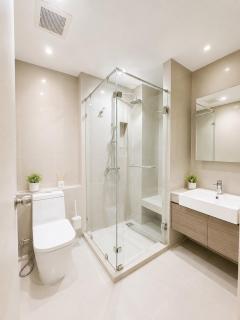 Modern one bedroom, 3 mins to MRT Suthisarn and Ratchadaphisek - 9