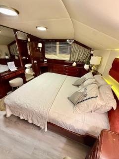 27m Benetti Luxury yacht stay in Cesme - 6