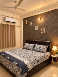2BHK Cinema Stay Near Airport & Patrika Gate - 5