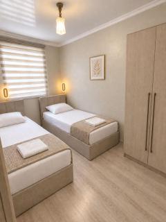 Shix GuestHouse - 6
