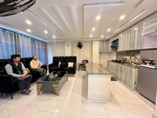 Cozy Furnished Single Rooms with shared Kitchen & Dining near GT road, Free Wifi - 4