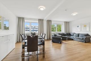 Messe 3 Schlafzimmer mit Parkplatz & Balkon - 6