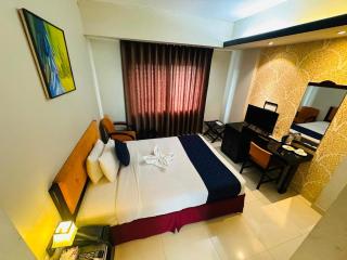 Orchid Business Hotel - 8