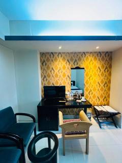 Orchid Business Hotel - 5