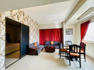 Orchid Business Hotel - 1