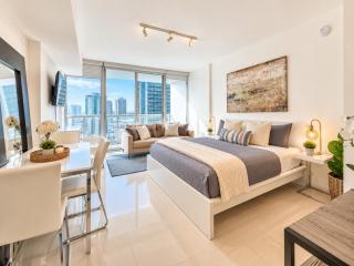 Luxury Studio - W Residence Icon-Brickell - 9