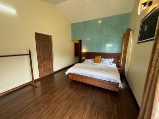 Thakur's Cottage - 6