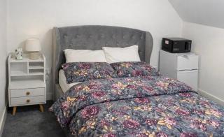 Top-Floor Ensuite near Saggart luas - 7