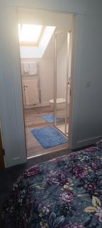 Top-Floor Ensuite near Saggart luas - 4