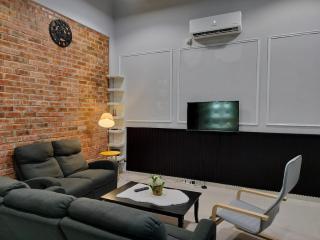 Raincity Bird Cozy House - 3